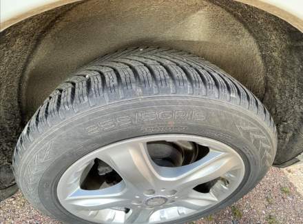 Mercedes-Benz - M-class