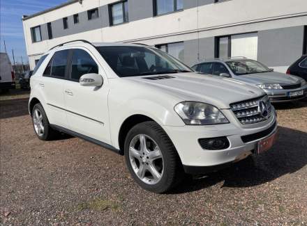 Mercedes-Benz - M-class