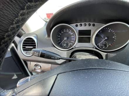 Mercedes-Benz - M-class