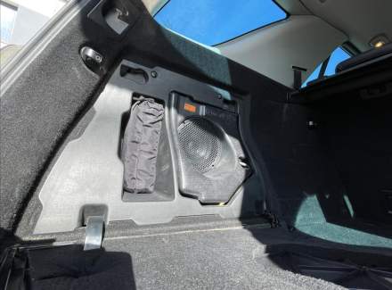 Mercedes-Benz - M-class