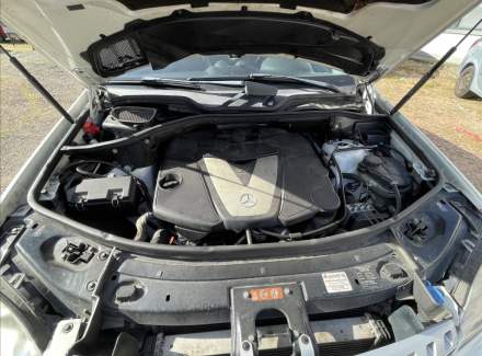 Mercedes-Benz - M-class