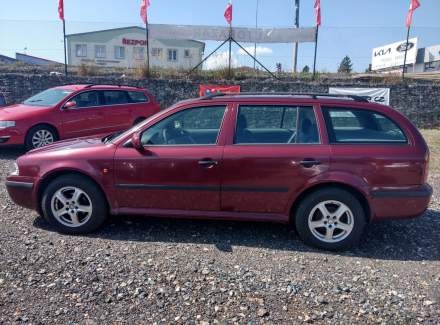 Škoda - Octavia