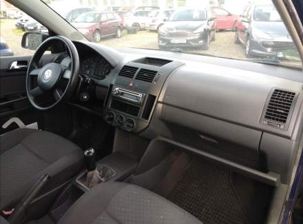 Volkswagen - Polo