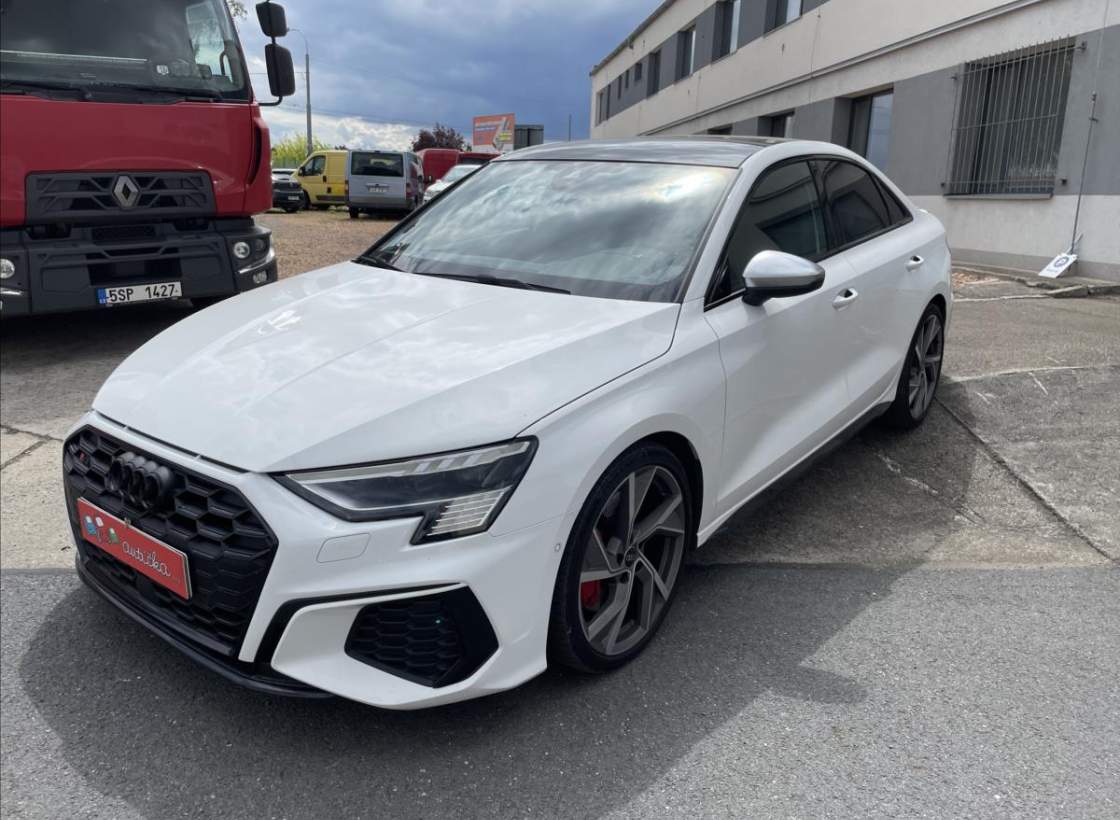 Audi - S3