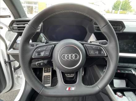 Audi - S3