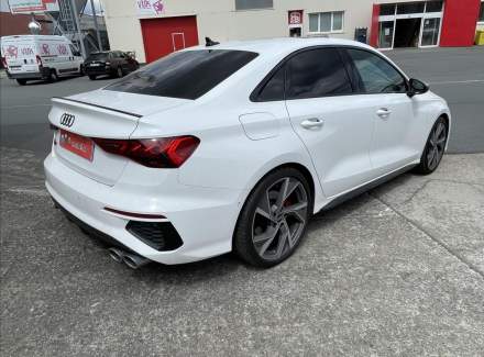 Audi - S3