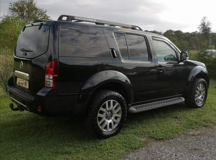 Nissan - Pathfinder
