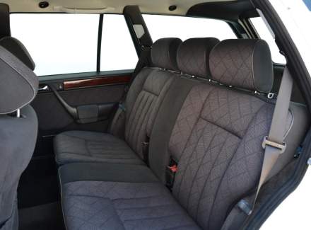 Mercedes-Benz - E-class