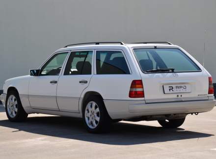 Mercedes-Benz - E-class