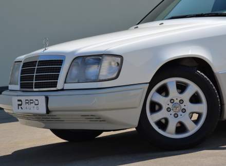 Mercedes-Benz - E-class
