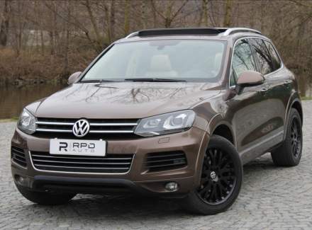 Volkswagen - Touareg