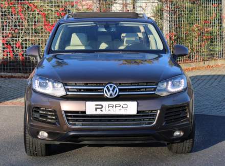 Volkswagen - Touareg