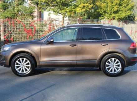 Volkswagen - Touareg