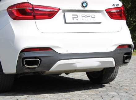BMW - X6