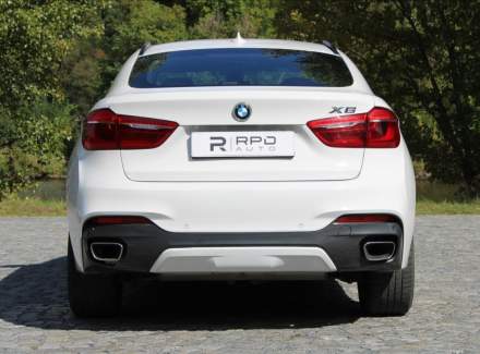 BMW - X6