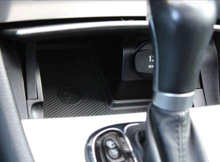 Mercedes-Benz - C-class