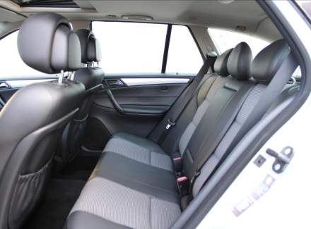 Mercedes-Benz - C-class