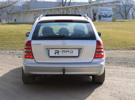 Mercedes-Benz - C-class