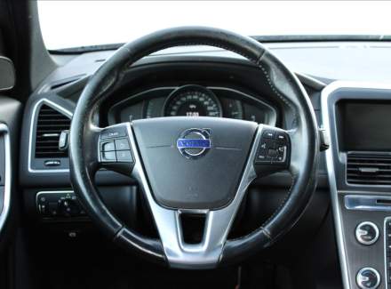 Volvo - XC60