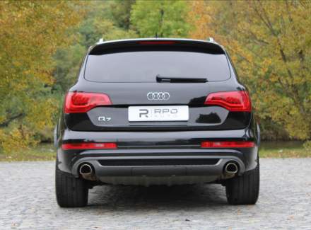 Audi - Q7