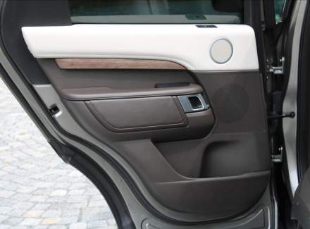 Land Rover - Discovery