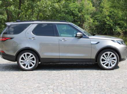 Land Rover - Discovery