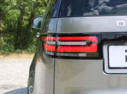 Land Rover - Discovery