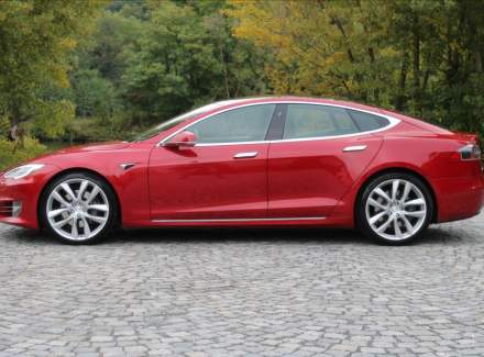 Tesla - Model S