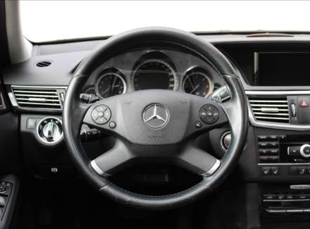 Mercedes-Benz - E-class