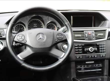 Mercedes-Benz - E-class