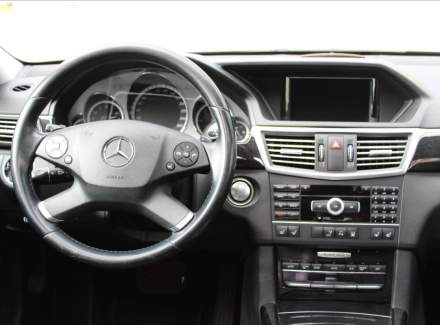 Mercedes-Benz - E-class