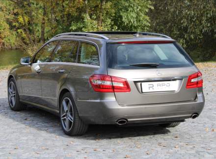 Mercedes-Benz - E-class