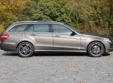 Mercedes-Benz - E-class