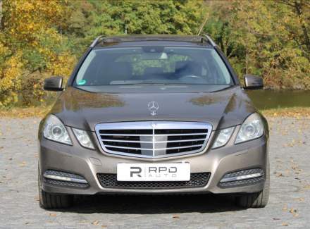 Mercedes-Benz - E-class