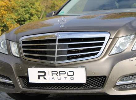 Mercedes-Benz - E-class