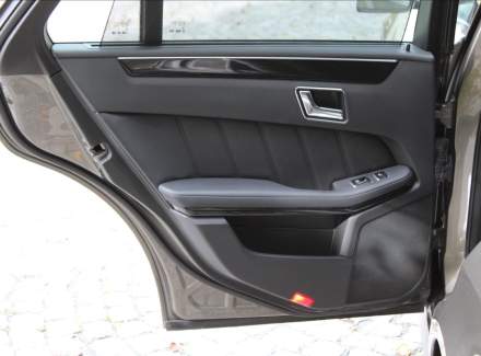 Mercedes-Benz - E-class