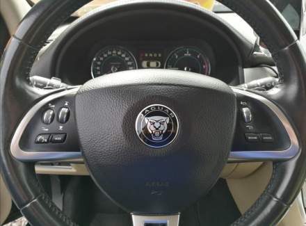 Jaguar - XF