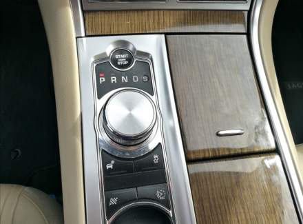 Jaguar - XF