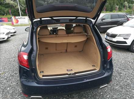 Porsche - Cayenne