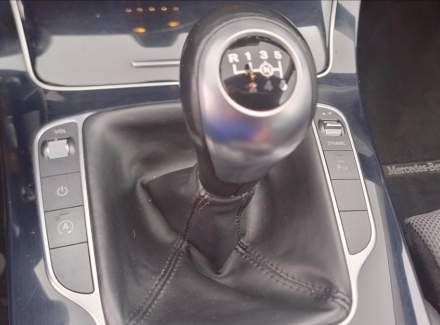 Mercedes-Benz - C-class