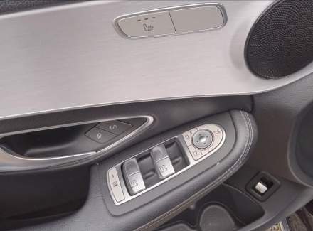 Mercedes-Benz - C-class