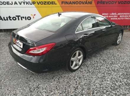 Mercedes-Benz - CLS