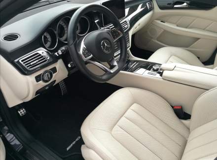 Mercedes-Benz - CLS