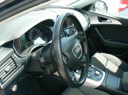 Audi - A6