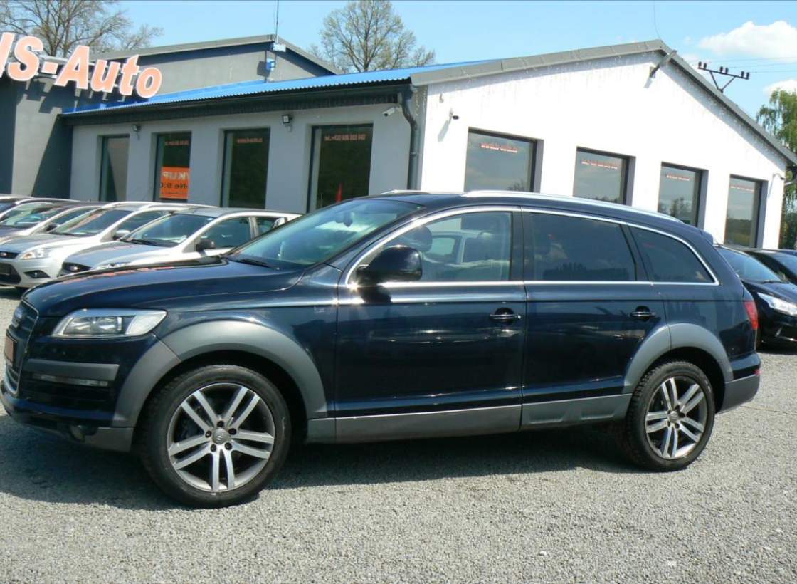 Audi - Q7