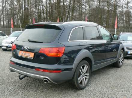 Audi - Q7