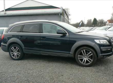 Audi - Q7