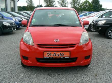 Daihatsu - Sirion