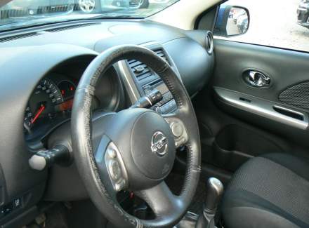 Nissan - Micra