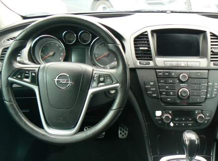 Opel - Insignia